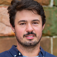 PEDRO AUZANI
